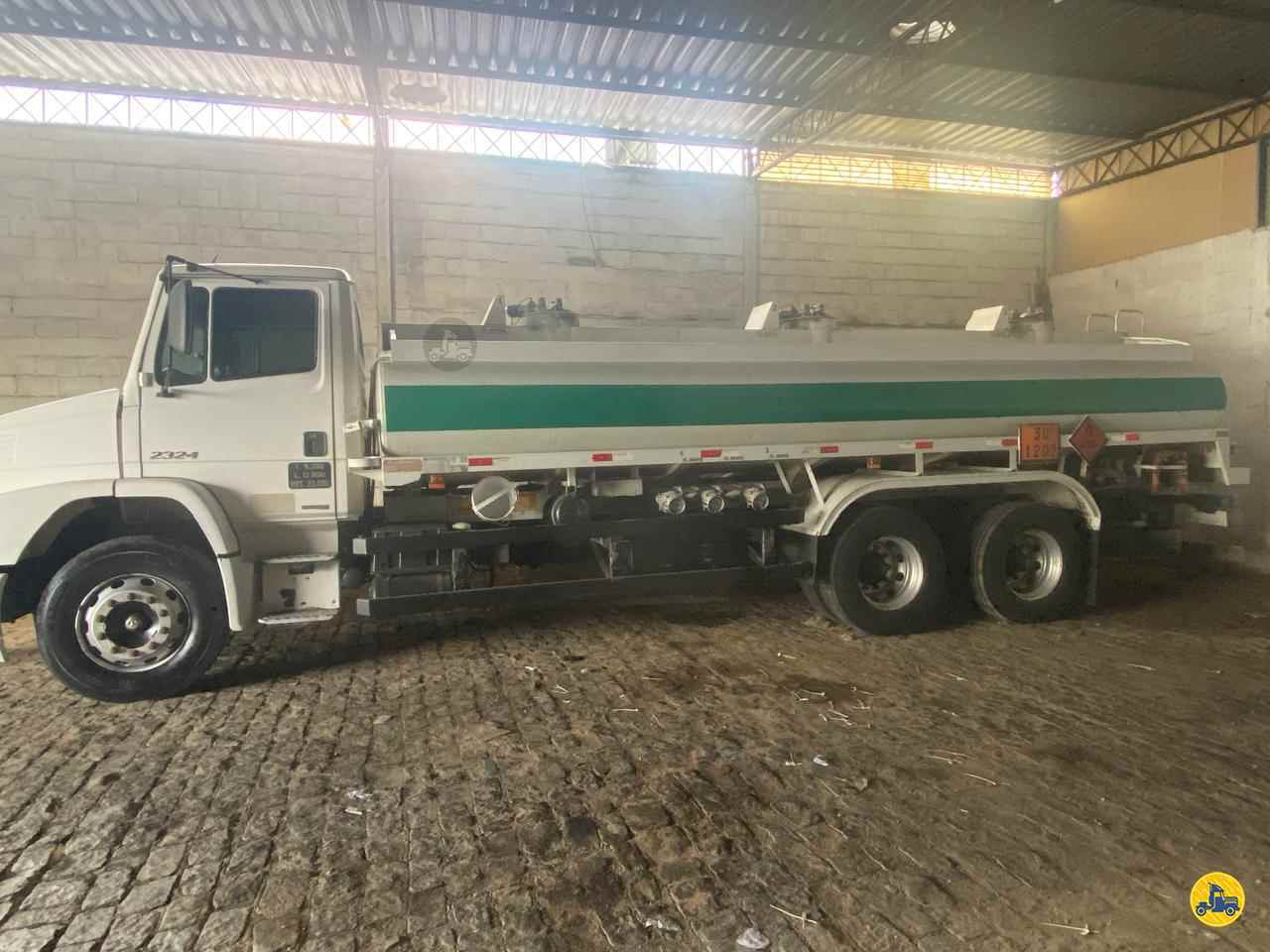 CAMINHAO MERCEDES-BENZ MB 2324 Tanque Aço Truck 6x4 Trevauto POUSO ALEGRE MINAS GERAIS MG